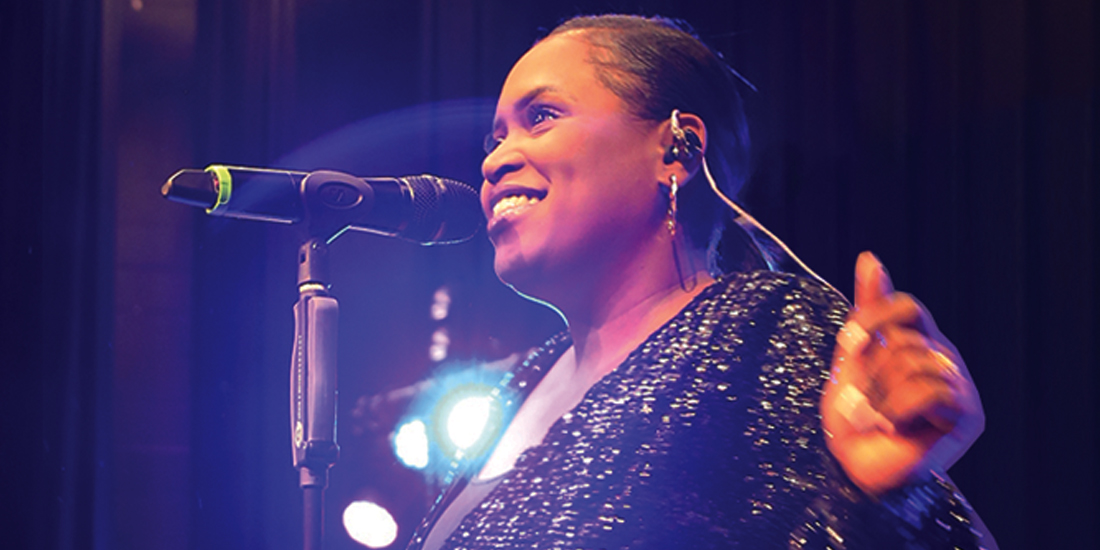 Lynesy Davidson - Backing Vocals