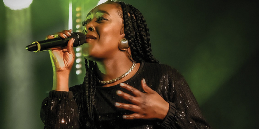 Naomi Brown - Backing Vocals